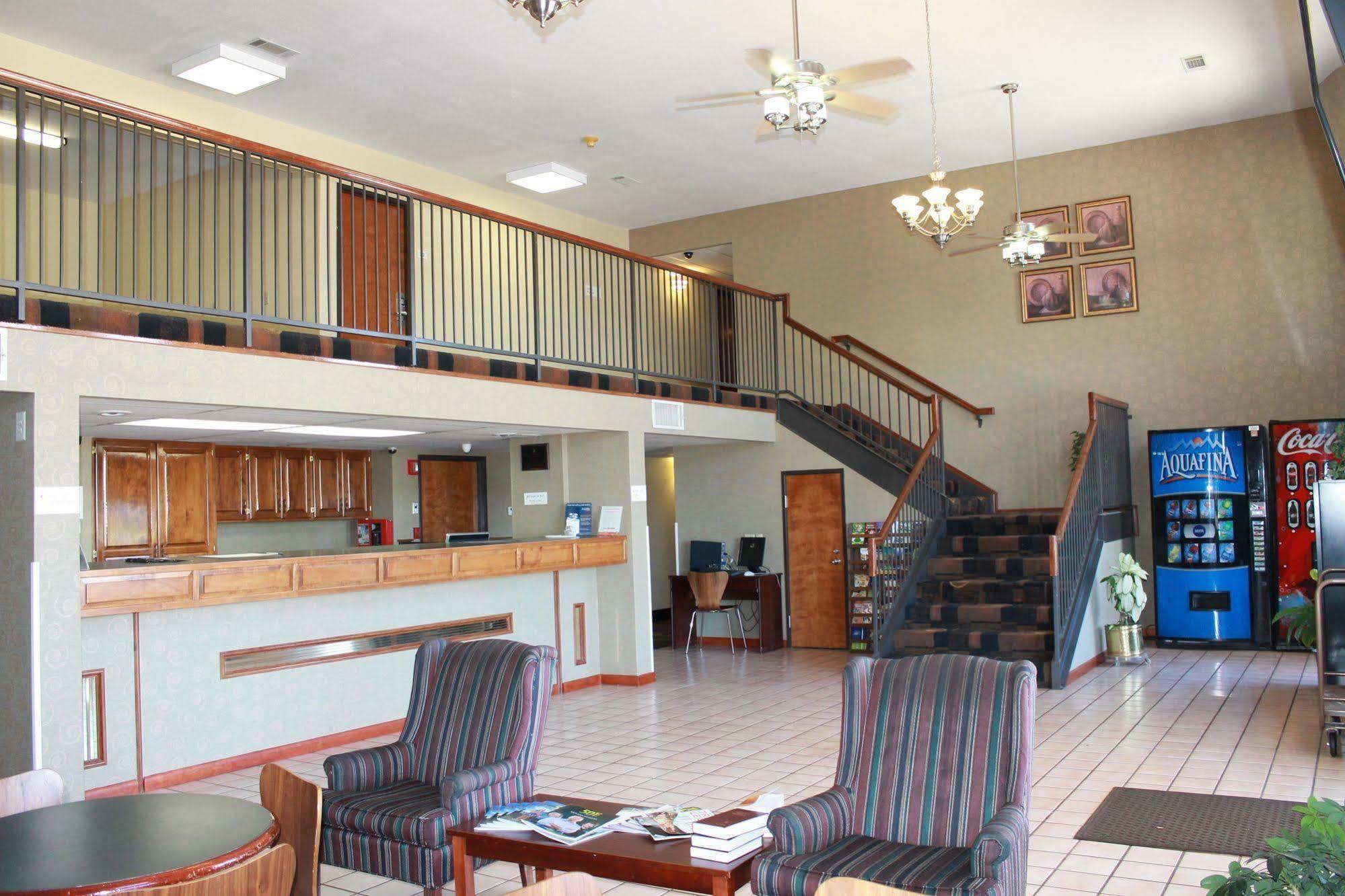 Super 8 By Wyndham Morrilton Motel Eksteriør billede